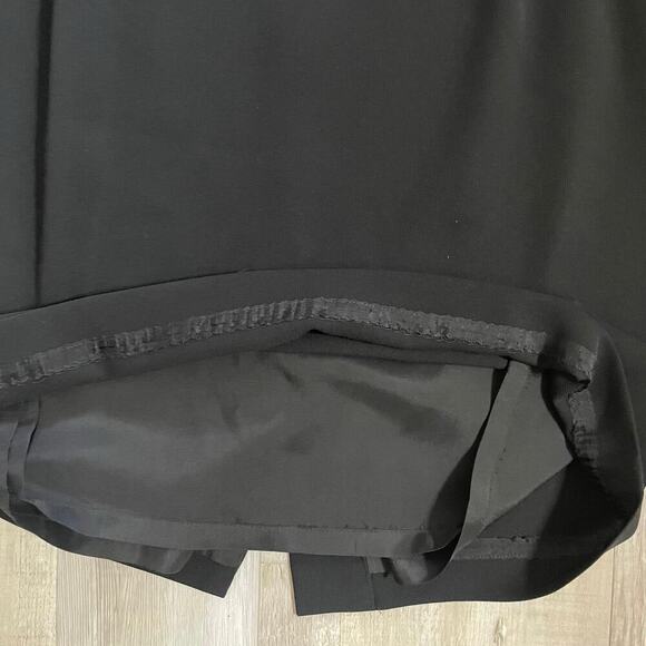 Iris Singer Collection size 14 black pencil skirt. Please see measurements - Picture 14 of 16